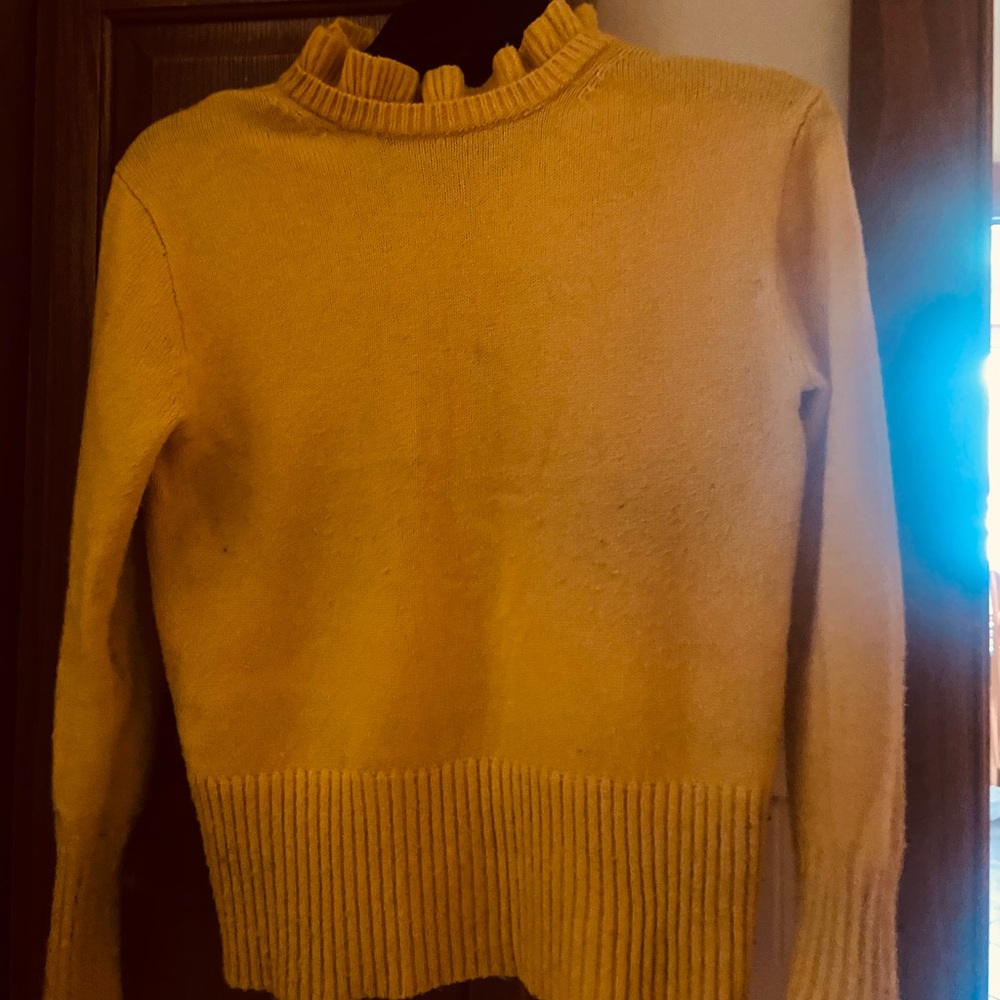 JC Crew bright yellow sweater xs with a beautuful flair neck
